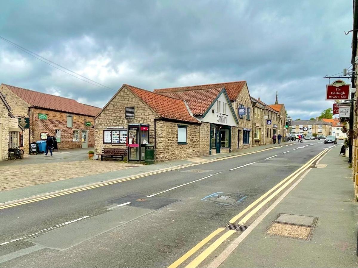 The Old Post Office - Central Helmsley With Parking Kültér fotó
